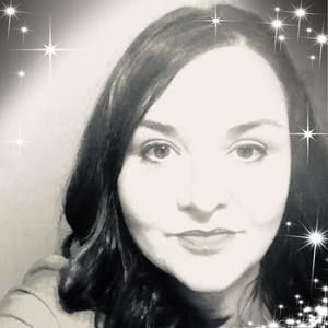 Meet your Posher, Leslie